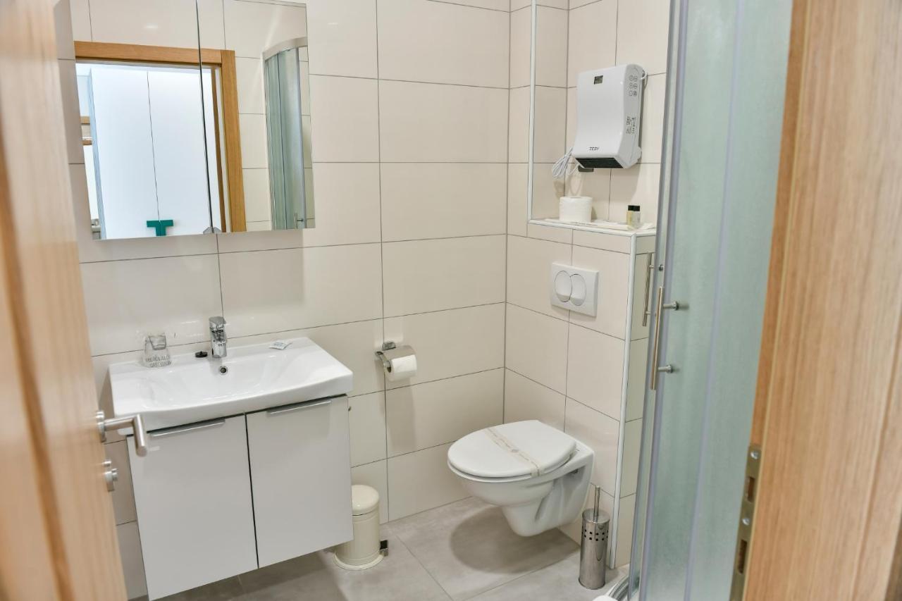 Hostel Green Donji Kraljevoc Экстерьер фото